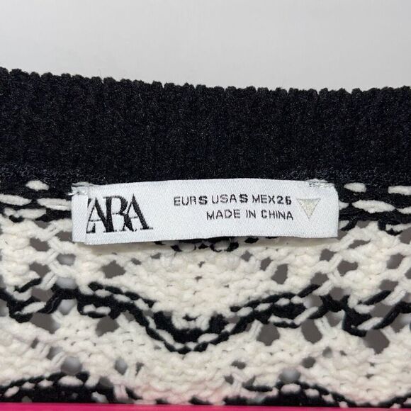 Zara Womens Pullover Open Knit Stripe Long Sleeve Sweater Black White Size Small - Picture 7 of 10
